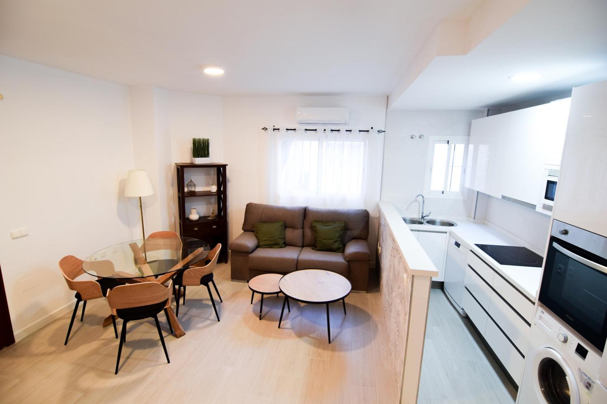 Letmalaga Cobblestone St. Apartamento Exterior foto