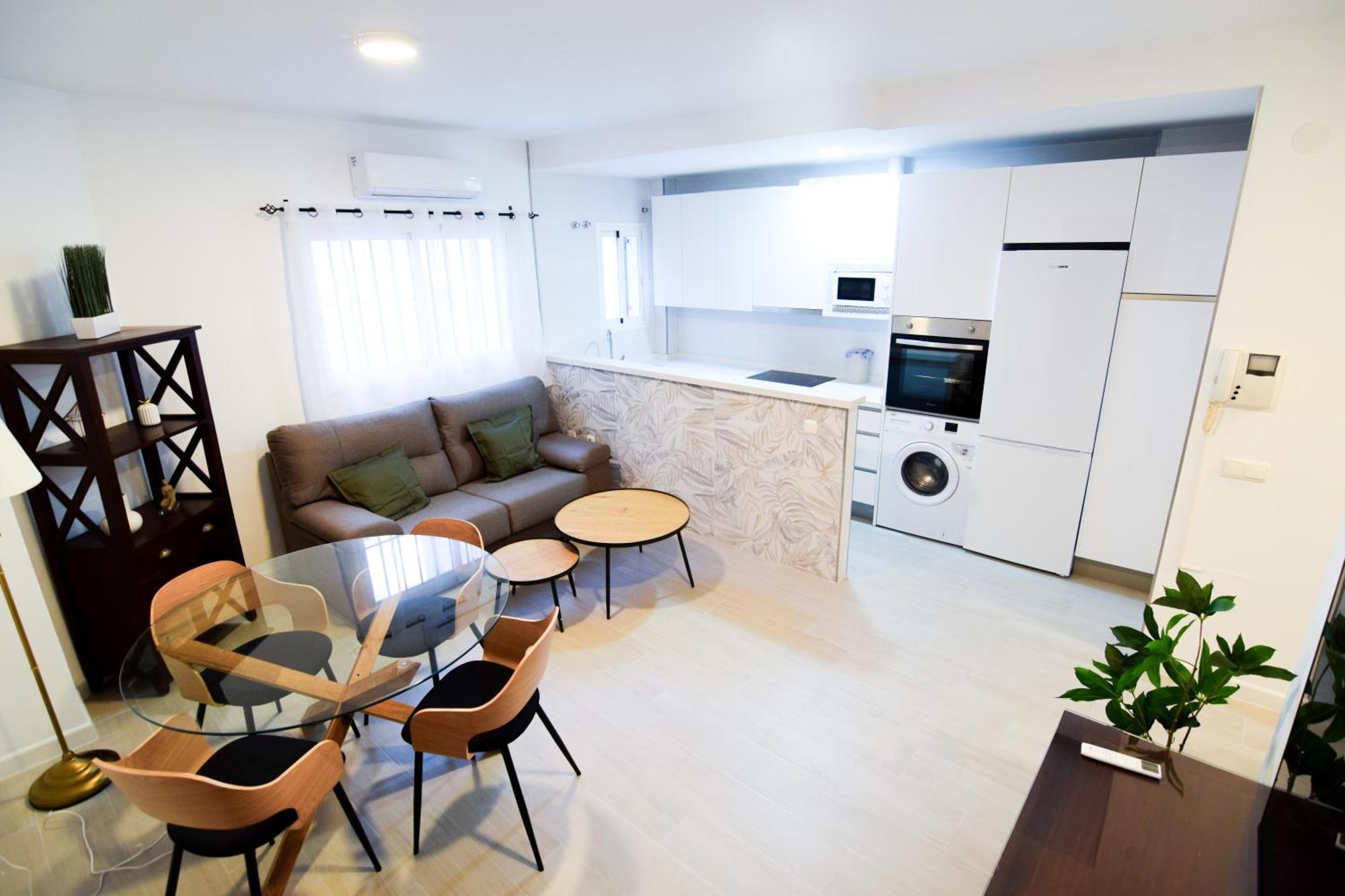 Letmalaga Cobblestone St. Apartamento Exterior foto