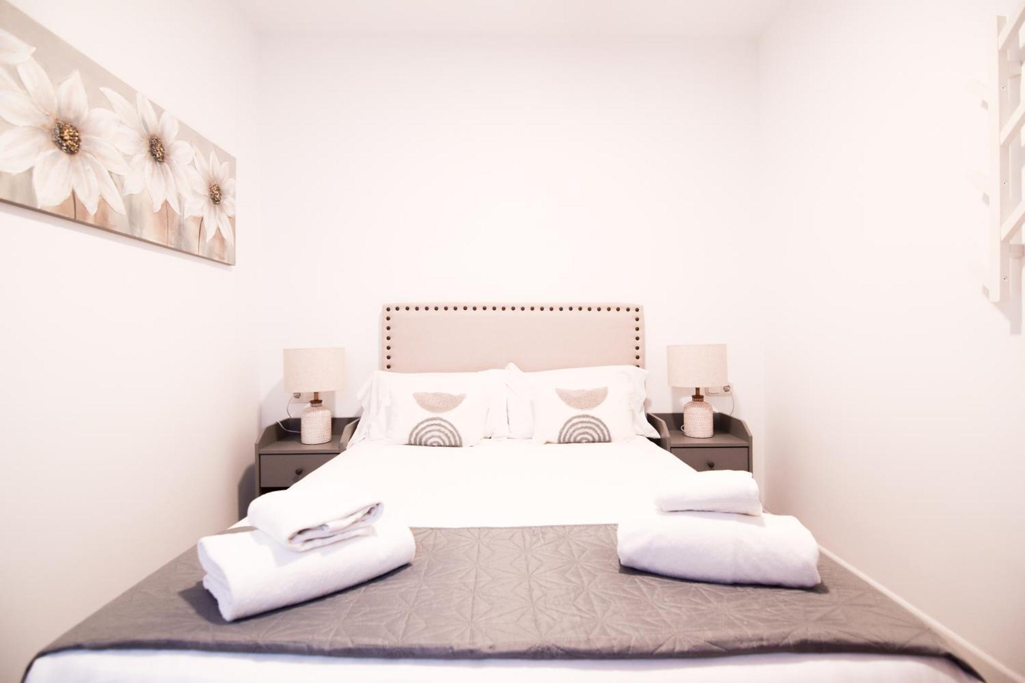 Letmalaga Cobblestone St. Apartamento Exterior foto
